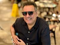 Abhishek Bachchan and Dia Mirza Shower Love on Boman Irani After the Mehta Boys Trailer Release - News | Abhishek Bachchan and Dia Mirza Shower Love on Boman Irani After the Mehta Boys Trailer Release | Latest entertainment News at Lokmattimes.com Abhishek Bachchan and Dia Mirza Shower Love on Boman Irani After the Mehta Boys Trailer Release - News | Abhishek Bachchan and Dia Mirza Shower Love on Boman Irani After the Mehta Boys Trailer Release | Latest entertainment News at Lokmattimes.com