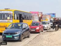 Chennai-Bangalore Highway Traffic Update: 4-Km Jam in Ranipet Due to Incomplete Arcot Flyover (Watch Video) - News | Chennai-Bangalore Highway Traffic Update: 4-Km Jam in Ranipet Due to Incomplete Arcot Flyover (Watch Video) | Latest national News at Lokmattimes.com Chennai-Bangalore Highway Traffic Update: 4-Km Jam in Ranipet Due to Incomplete Arcot Flyover (Watch Video) - News | Chennai-Bangalore Highway Traffic Update: 4-Km Jam in Ranipet Due to Incomplete Arcot Flyover (Watch Video) | Latest national News at Lokmattimes.com
