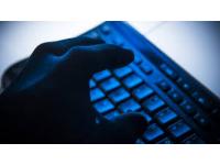 Navi Mumbai: Man Duped of Rs 10.68 Lakh; Hacker Uses New Technique to Steal Money - News | Navi Mumbai: Man Duped of Rs 10.68 Lakh; Hacker Uses New Technique to Steal Money | Latest navi-mumbai News at Lokmattimes.com Navi Mumbai: Man Duped of Rs 10.68 Lakh; Hacker Uses New Technique to Steal Money - News | Navi Mumbai: Man Duped of Rs 10.68 Lakh; Hacker Uses New Technique to Steal Money | Latest navi-mumbai News at Lokmattimes.com