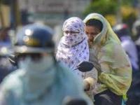Delhi Heatwave : Advisory Issued for Children and Elderly As Weather Condition Worsens At National Capital - News | Delhi Heatwave : Advisory Issued for Children and Elderly As Weather Condition Worsens At National Capital | Latest national News at Lokmattimes.com Delhi Heatwave : Advisory Issued for Children and Elderly As Weather Condition Worsens At National Capital - News | Delhi Heatwave : Advisory Issued for Children and Elderly As Weather Condition Worsens At National Capital | Latest national News at Lokmattimes.com