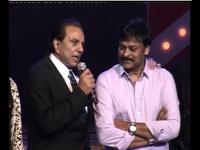 Chiranjeevi Falls for Dharmendra's Death Hoax Amid Demise Reports; Family Confirms Actor Still Alive - News | Chiranjeevi Falls for Dharmendra's Death Hoax Amid Demise Reports; Family Confirms Actor Still Alive | Latest entertainment News at Lokmattimes.com Chiranjeevi Falls for Dharmendra's Death Hoax Amid Demise Reports; Family Confirms Actor Still Alive - News | Chiranjeevi Falls for Dharmendra's Death Hoax Amid Demise Reports; Family Confirms Actor Still Alive | Latest entertainment News at Lokmattimes.com