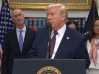 Donald Trump Imposes 100% Tariff on Branded Pharmaceuticals - News | Donald Trump Imposes 100% Tariff on Branded Pharmaceuticals | Latest international News at Lokmattimes.com