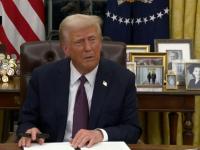 Donald Trump Signs Executive Order to Withdraw US From World Health Organization, Says 'That's Big One' (Watch Video) - News | Donald Trump Signs Executive Order to Withdraw US From World Health Organization, Says 'That's Big One' (Watch Video) | Latest international News at Lokmattimes.com