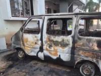 Gujarat Temple Dispute: 20 Injured in Clashes Between Two Groups in Sabarkantha; Vehicles Vandalised, Stones Pelted - News | Gujarat Temple Dispute: 20 Injured in Clashes Between Two Groups in Sabarkantha; Vehicles Vandalised, Stones Pelted | Latest national News at Lokmattimes.com