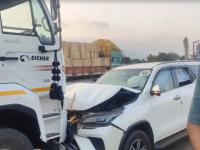 Hemant Savara Accident: Palghar BJP MP Suffers Minor Injuries, Driver’s Hand Fractured After Dumper Rams Into Vehicle in Naigaon - News | Hemant Savara Accident: Palghar BJP MP Suffers Minor Injuries, Driver’s Hand Fractured After Dumper Rams Into Vehicle in Naigaon | Latest mumbai News at Lokmattimes.com