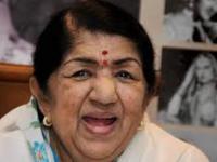 Lata Mangeshkar's ashes immersed in Nashik's Ramkund - News | Lata Mangeshkar's ashes immersed in Nashik's Ramkund | Latest entertainment News at Lokmattimes.com Lata Mangeshkar's ashes immersed in Nashik's Ramkund - News | Lata Mangeshkar's ashes immersed in Nashik's Ramkund | Latest entertainment News at Lokmattimes.com
