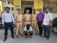 Mumbai: Nigerian National Arrested for Duping Businesswoman in Chemical Export Email Scam - News | Mumbai: Nigerian National Arrested for Duping Businesswoman in Chemical Export Email Scam | Latest mumbai News at Lokmattimes.com