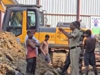 Mumbai Tragedy: Two Workers Killed, Three Injured as Excavated Soil Collapses at Construction Site - News | Mumbai Tragedy: Two Workers Killed, Three Injured as Excavated Soil Collapses at Construction Site | Latest mumbai News at Lokmattimes.com Mumbai Tragedy: Two Workers Killed, Three Injured as Excavated Soil Collapses at Construction Site - News | Mumbai Tragedy: Two Workers Killed, Three Injured as Excavated Soil Collapses at Construction Site | Latest mumbai News at Lokmattimes.com