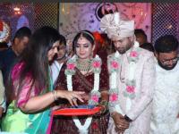 Mumbai: BJP Leader Pankaja Munde's PA's Wife Dies by Suicide In Her Worli Residence - News | Mumbai: BJP Leader Pankaja Munde's PA's Wife Dies by Suicide In Her Worli Residence | Latest mumbai News at Lokmattimes.com Mumbai: BJP Leader Pankaja Munde's PA's Wife Dies by Suicide In Her Worli Residence - News | Mumbai: BJP Leader Pankaja Munde's PA's Wife Dies by Suicide In Her Worli Residence | Latest mumbai News at Lokmattimes.com