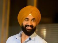 Raj Kundra Embraces Sikhism, Jokingly Reveals Wife Shilpa Shetty's Reaction: “Chalo Mera Pati Line Par Toh Aaya" - News | Raj Kundra Embraces Sikhism, Jokingly Reveals Wife Shilpa Shetty's Reaction: “Chalo Mera Pati Line Par Toh Aaya" | Latest entertainment News at Lokmattimes.com