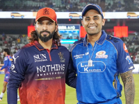 IPL 2026: Toss Result, Playing XIs, Impact Players and Pitch Report for RCB vs MI Match 54 - News | IPL 2026: Toss Result, Playing XIs, Impact Players and Pitch Report for RCB vs MI Match 54 | Latest cricket News at Lokmattimes.com