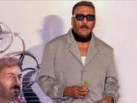 “He Will Die”: Jackie Shroff Shares a Video of an Ambulance Stuck in Mumbai Traffic - News | “He Will Die”: Jackie Shroff Shares a Video of an Ambulance Stuck in Mumbai Traffic | Latest entertainment News at Lokmattimes.com