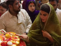 Lalbaugcha Raja 2025: Jacqueline Fernandez Visits Mumbai's Iconic Ganesh Pandal to Offer Prayers (VIDEO) - News | Lalbaugcha Raja 2025: Jacqueline Fernandez Visits Mumbai's Iconic Ganesh Pandal to Offer Prayers (VIDEO) | Latest entertainment News at Lokmattimes.com Lalbaugcha Raja 2025: Jacqueline Fernandez Visits Mumbai's Iconic Ganesh Pandal to Offer Prayers (VIDEO) - News | Lalbaugcha Raja 2025: Jacqueline Fernandez Visits Mumbai's Iconic Ganesh Pandal to Offer Prayers (VIDEO) | Latest entertainment News at Lokmattimes.com