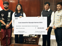 Manu Bhaker Awarded ₹30 Lakh After Winning Two Bronze Medals at Paris Olympics 2024 (See Pics) - News | Manu Bhaker Awarded ₹30 Lakh After Winning Two Bronze Medals at Paris Olympics 2024 (See Pics) | Latest other-sports News at Lokmattimes.com Manu Bhaker Awarded ₹30 Lakh After Winning Two Bronze Medals at Paris Olympics 2024 (See Pics) - News | Manu Bhaker Awarded ₹30 Lakh After Winning Two Bronze Medals at Paris Olympics 2024 (See Pics) | Latest other-sports News at Lokmattimes.com