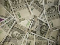 Mumbai Fraudster Caught Red-Handed After Duping Pune Woman in Rs 25 Lakh Scam - News | Mumbai Fraudster Caught Red-Handed After Duping Pune Woman in Rs 25 Lakh Scam | Latest mumbai News at Lokmattimes.com