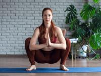 Most Searched Yoga Asanas of 2024 and Their Incredible Benefits - News | Most Searched Yoga Asanas of 2024 and Their Incredible Benefits | Latest health News at Lokmattimes.com