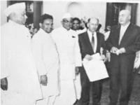 A Look Back: Nanded's First MP who was Appointed on Partition Refugee Committee by Pandit Nehru - News | A Look Back: Nanded's First MP who was Appointed on Partition Refugee Committee by Pandit Nehru | Latest maharashtra News at Lokmattimes.com