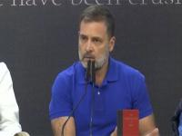 "Government Wants to Divert Attention, BJP MPs Tried to Block Us at Parliament Gate": Rahul Gandhi - News | "Government Wants to Divert Attention, BJP MPs Tried to Block Us at Parliament Gate": Rahul Gandhi | Latest national News at Lokmattimes.com