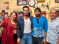 International Jaat Day: Randeep Hooda Visits His Village In Rohtak Following the Success of Jaat - News | International Jaat Day: Randeep Hooda Visits His Village In Rohtak Following the Success of Jaat | Latest entertainment News at Lokmattimes.com