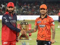 RCB vs SRH, IPL 2026: Royal Challengers Bengaluru Win Toss, Opt to Bowl First Against Sunrisers Hyderabad at M Chinnaswamy Stadium; Check Playing XIs - News | RCB vs SRH, IPL 2026: Royal Challengers Bengaluru Win Toss, Opt to Bowl First Against Sunrisers Hyderabad at M Chinnaswamy Stadium; Check Playing XIs | Latest cricket News at Lokmattimes.com
