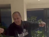 Vipul Amrutlal Shah Grooves to Dhurandhar’s Viral Song with Shefali Shah and Friends During New Year Celebrations - News | Vipul Amrutlal Shah Grooves to Dhurandhar’s Viral Song with Shefali Shah and Friends During New Year Celebrations | Latest entertainment News at Lokmattimes.com