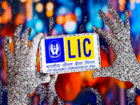LIC's Lakhpati Scheme Offers Rs 25 Lakh for Just Rs 45 Daily Investment; Complete Details Inside - News | LIC's Lakhpati Scheme Offers Rs 25 Lakh for Just Rs 45 Daily Investment; Complete Details Inside | Latest national Photos at Lokmattimes.com