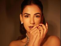 ‘Why Can’t We Just Be Happy for Each Other?’ Sonal Chauhan Questions Negative PR Trends - News | ‘Why Can’t We Just Be Happy for Each Other?’ Sonal Chauhan Questions Negative PR Trends | Latest entertainment News at Lokmattimes.com ‘Why Can’t We Just Be Happy for Each Other?’ Sonal Chauhan Questions Negative PR Trends - News | ‘Why Can’t We Just Be Happy for Each Other?’ Sonal Chauhan Questions Negative PR Trends | Latest entertainment News at Lokmattimes.com
