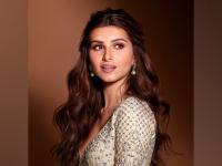 Tara Sutaria Buys Her First Home in Mumbai, Amid Breakup Rumours with Veer Pahariya - News | Tara Sutaria Buys Her First Home in Mumbai, Amid Breakup Rumours with Veer Pahariya | Latest entertainment News at Lokmattimes.com