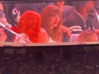 Super Bowl 59: Taylor Swift Booed by Crowd as She Appears on Stadium Screen; Retirement Rumours Swirl Around Travis Kelce (Watch Video) - News | Super Bowl 59: Taylor Swift Booed by Crowd as She Appears on Stadium Screen; Retirement Rumours Swirl Around Travis Kelce (Watch Video) | Latest entertainment News at Lokmattimes.com