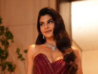 Jacqueliene Fernandez Returns to Her Roots With a Heartfelt Visit to her Old School - News | Jacqueliene Fernandez Returns to Her Roots With a Heartfelt Visit to her Old School | Latest entertainment News at Lokmattimes.com