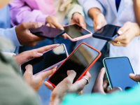 Massive Mobile Network Outage Hits Spain, Millions Left Without Service - News | Massive Mobile Network Outage Hits Spain, Millions Left Without Service | Latest international News at Lokmattimes.com