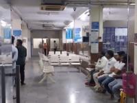 Vijayapura Bank Robbery: Masked Thieves Loot 12–13 Kg Gold and Rs 1 Crore Cash From SBI Branch in Karnataka - News | Vijayapura Bank Robbery: Masked Thieves Loot 12–13 Kg Gold and Rs 1 Crore Cash From SBI Branch in Karnataka | Latest national News at Lokmattimes.com Vijayapura Bank Robbery: Masked Thieves Loot 12–13 Kg Gold and Rs 1 Crore Cash From SBI Branch in Karnataka - News | Vijayapura Bank Robbery: Masked Thieves Loot 12–13 Kg Gold and Rs 1 Crore Cash From SBI Branch in Karnataka | Latest national News at Lokmattimes.com