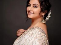 There Are Two Kinds of Directors: Those Who Lead and Those Who Follow. I Don’t Work with Followers.” — Divya Dutta - News | There Are Two Kinds of Directors: Those Who Lead and Those Who Follow. I Don’t Work with Followers.” — Divya Dutta | Latest entertainment News at Lokmattimes.com