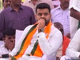 Karnataka Election Results 2024: Rape-Accused Prajwal Revanna Loses to Congress Candidate Shreyas Patel Karnataka Election Results 2024: Rape-Accused Prajwal Revanna Loses to Congress Candidate Shreyas Patel