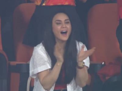 Preity Zinta’s Wild Celebration Goes Viral as Priyansh Arya Smashes 39-Ball Century in PBKS vs CSK IPL 2025 Match