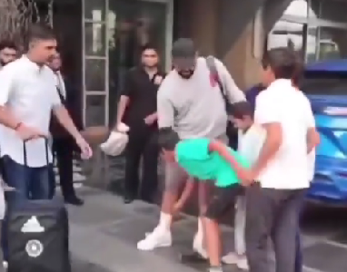 WATCH: Young Fan Touches Rohit Sharma's Feet, Wishes Him Best for T20 World Cup 2024; Heartwarming Video Goes Viral