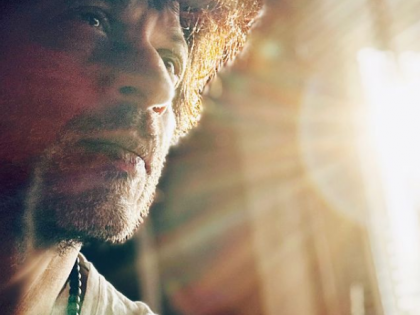 SRK shares new pic, thanks all 'for letting the sun shine on Pathaan' | SRK shares new pic, thanks all 'for letting the sun shine on Pathaan' SRK shares new pic, thanks all 'for letting the sun shine on Pathaan' | SRK shares new pic, thanks all 'for letting the sun shine on Pathaan'