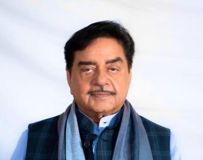 Shatrughan Sinha’s Twitter handle hacked, account renamed as ‘Elon Musk’ | Shatrughan Sinha’s Twitter handle hacked, account renamed as ‘Elon Musk’