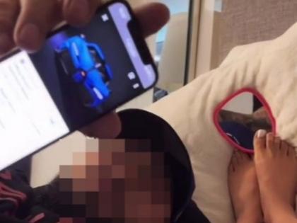 Woman smartly uses mirror to catch her boyfriend looking at other women | Woman smartly uses mirror to catch her boyfriend looking at other women Woman smartly uses mirror to catch her boyfriend looking at other women | Woman smartly uses mirror to catch her boyfriend looking at other women