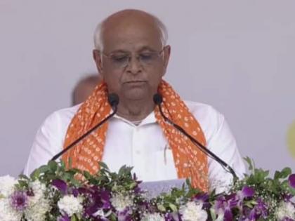 Bhupendra Patel takes oath as Gujarat CM for second straight term | Bhupendra Patel takes oath as Gujarat CM for second straight term Bhupendra Patel takes oath as Gujarat CM for second straight term | Bhupendra Patel takes oath as Gujarat CM for second straight term