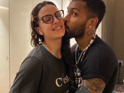 Natasa Stankovic lands in trouble after her kissing picture with Hardik Pandya goes viral | Natasa Stankovic lands in trouble after her kissing picture with Hardik Pandya goes viral