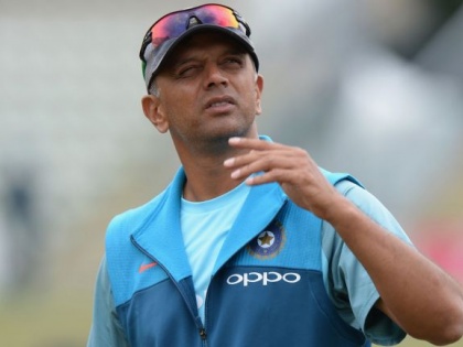 T Dilip and Paras Mhambrey to assist Rahul Dravid for Sri Lanka tour | T Dilip and Paras Mhambrey to assist Rahul Dravid for Sri Lanka tour
