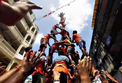 BJP to conduct Dahi Handi events at 400 locations across Mumbai with huge cash prizes | BJP to conduct Dahi Handi events at 400 locations across Mumbai with huge cash prizes