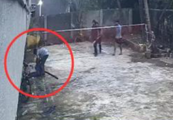 Naigaon Tragedy: 15-Year-Old Boy Dies of Electric Shock While Retrieving Shuttlecock During Badminton Game; CCTV Footage Surfaces (VIDEO) | Naigaon Tragedy: 15-Year-Old Boy Dies of Electric Shock While Retrieving Shuttlecock During Badminton Game; CCTV Footage Surfaces (VIDEO) Naigaon Tragedy: 15-Year-Old Boy Dies of Electric Shock While Retrieving Shuttlecock During Badminton Game; CCTV Footage Surfaces (VIDEO) | Naigaon Tragedy: 15-Year-Old Boy Dies of Electric Shock While Retrieving Shuttlecock During Badminton Game; CCTV Footage Surfaces (VIDEO)
