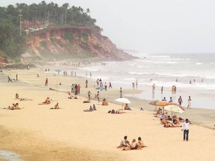 Kerala: 55-Year Old British Surfer Dies at Varkala Beach in Thiruvananthapuram | Kerala: 55-Year Old British Surfer Dies at Varkala Beach in Thiruvananthapuram