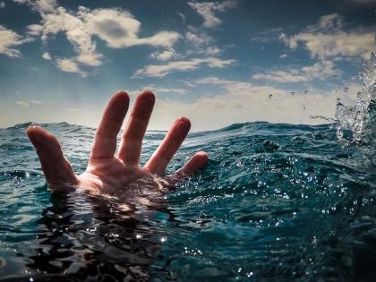 Pune youth drowns while swimming with friends in Indrayani River | Pune youth drowns while swimming with friends in Indrayani River Pune youth drowns while swimming with friends in Indrayani River | Pune youth drowns while swimming with friends in Indrayani River