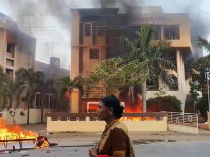 Curfew lifted in Beed, 99 people held so far in Maratha quota stir | Curfew lifted in Beed, 99 people held so far in Maratha quota stir Curfew lifted in Beed, 99 people held so far in Maratha quota stir | Curfew lifted in Beed, 99 people held so far in Maratha quota stir