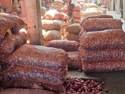 Navi Mumbai: Onion-Potato Market Open to Remain Open on Sunday to Meet Holi Demand | Navi Mumbai: Onion-Potato Market Open to Remain Open on Sunday to Meet Holi Demand