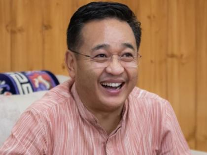 Sikkim CM Prem Singh Tamang diagnosed with typhoid | Sikkim CM Prem Singh Tamang diagnosed with typhoid