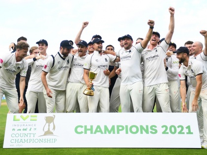 Warwickshire beat Somerset to clinch county title after 9 years | Warwickshire beat Somerset to clinch county title after 9 years